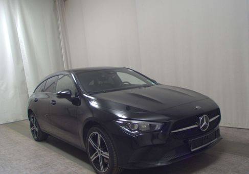 Mercedes-Benz CLA 250, 2021