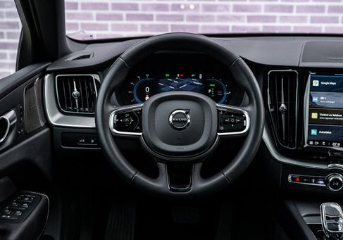 Volvo XC60, 2024 3