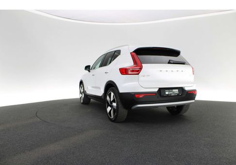 Volvo XC40, 2022 3