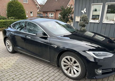 Tesla Model S, 2019 2