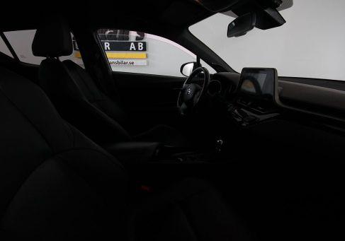 Toyota C-HR, 2019 3