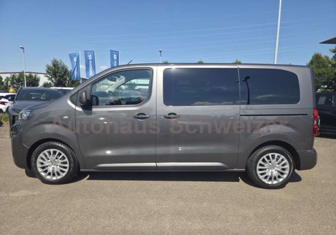 Peugeot Traveller, 2021