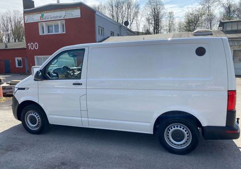 Volkswagen T6 Transporter, 2022