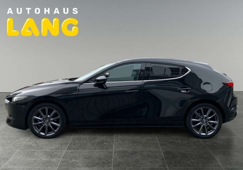 Mazda 3, 2024
