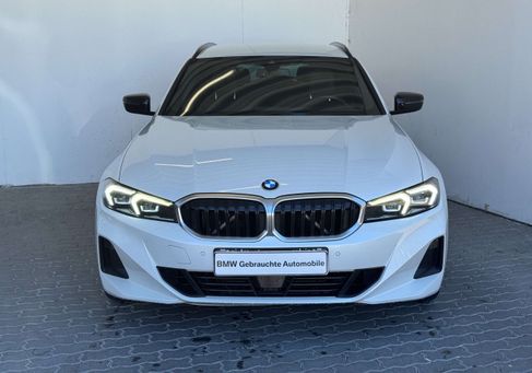 BMW 318, 2023