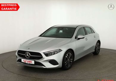 Mercedes-Benz A 220, 2023