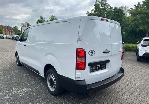 Toyota Proace, 2025 3