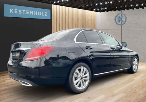 Mercedes-Benz C 300, 2021
