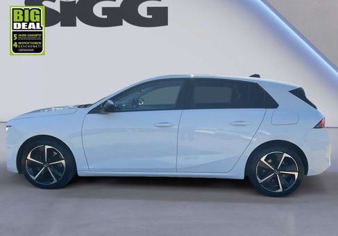 Opel Astra, 2022