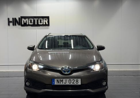 Toyota Auris Touring Sports, 2017