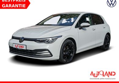 Volkswagen Golf, 2023