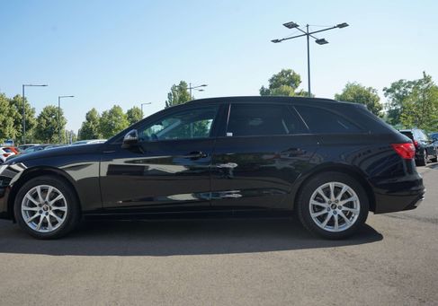 Audi A4, 2022
