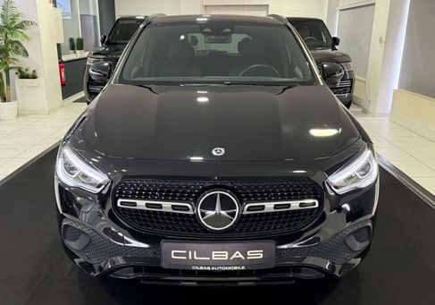 Mercedes-Benz GLA 250, 2022