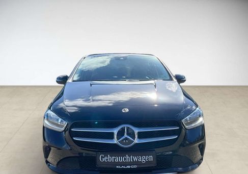 Mercedes-Benz B 200, 2021