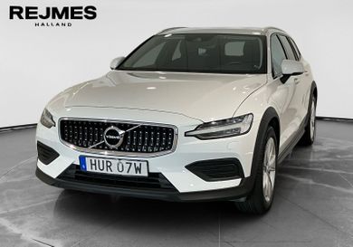 Volvo V60 Cross Country, 2022
