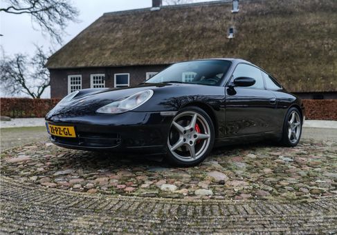 Porsche 996, 1998