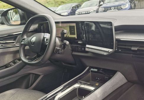Renault Austral, 2024 2