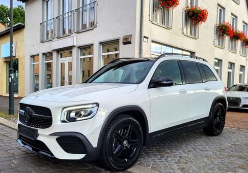 Mercedes-Benz GLB 250, 2021