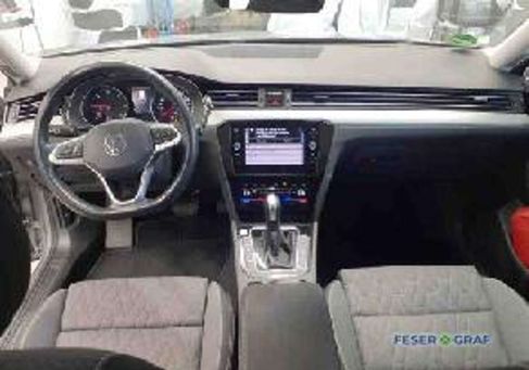Volkswagen Passat Variant, 2023 3