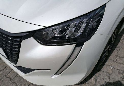 Peugeot 208, 2021