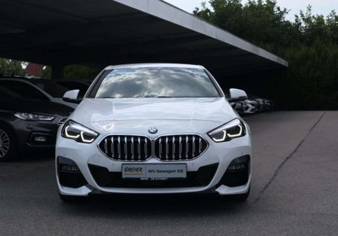 BMW 218, 2023 2
