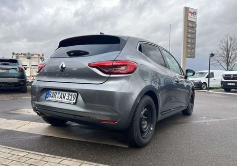 Renault Clio, 2023 3
