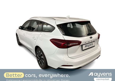 Ford Focus, 2022 3