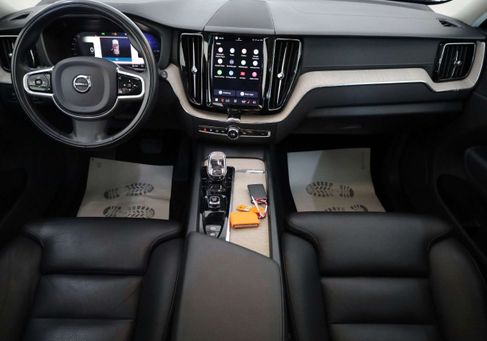 Volvo XC60, 2021