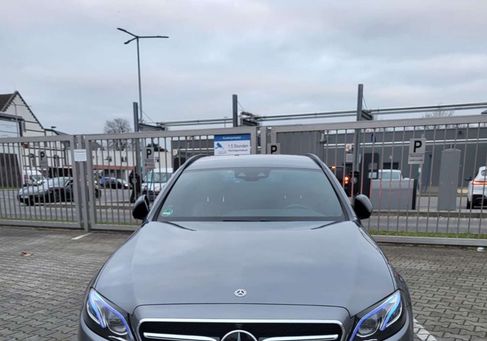 Mercedes-Benz E 300, 2019