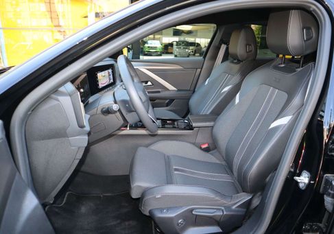 Opel Astra, 2025