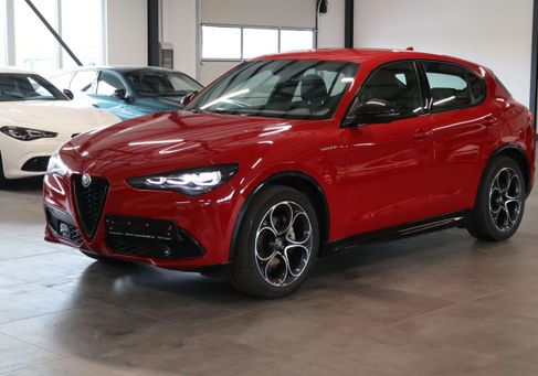 Alfa Romeo Stelvio, 2023 3