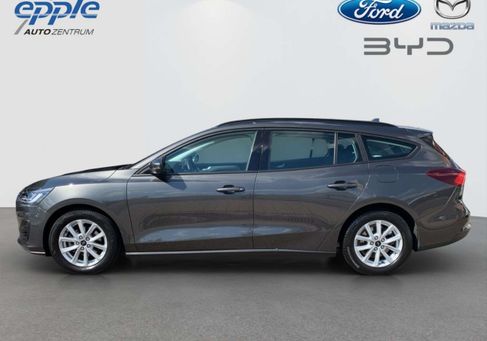 Ford Focus, 2022 3