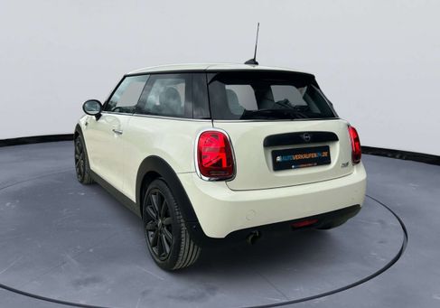 MINI ONE, 2020