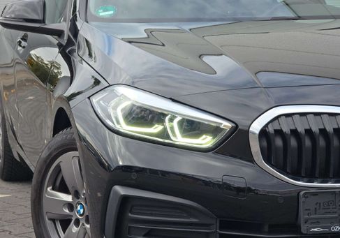 BMW 118, 2022 2