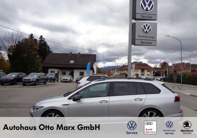 Volkswagen Golf, 2024