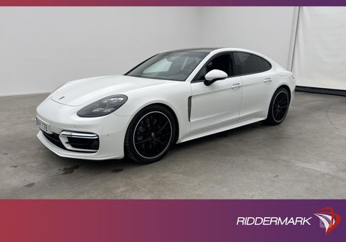 Porsche Panamera, 2022