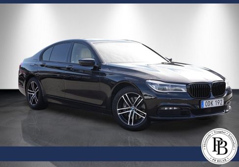 BMW 740, 2016