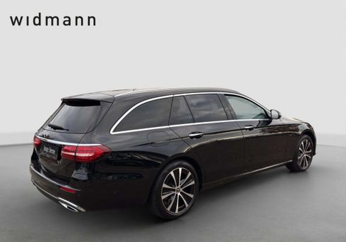 Mercedes-Benz E 300, 2021