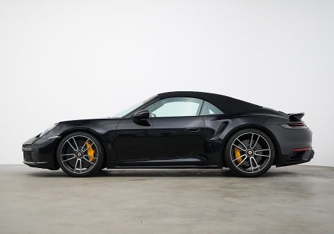 Porsche 911, 2023