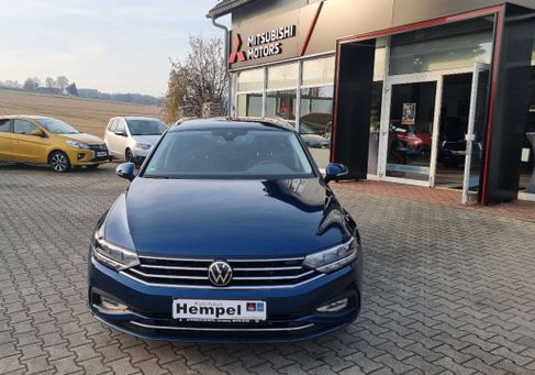 Volkswagen Passat, 2023