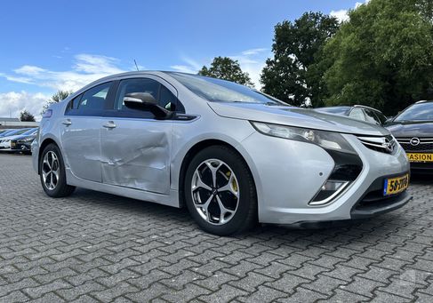 Opel Ampera, 2013