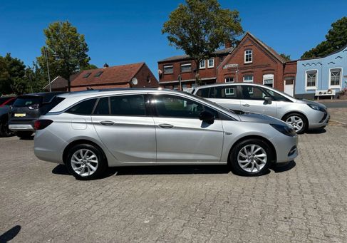 Opel Astra, 2022