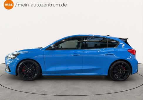 Ford Focus, 2022 3