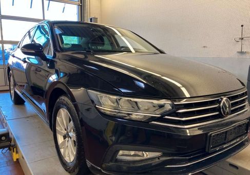 Volkswagen Passat, 2021