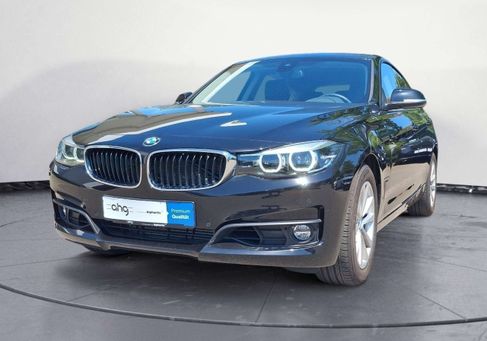 BMW 330, 2019