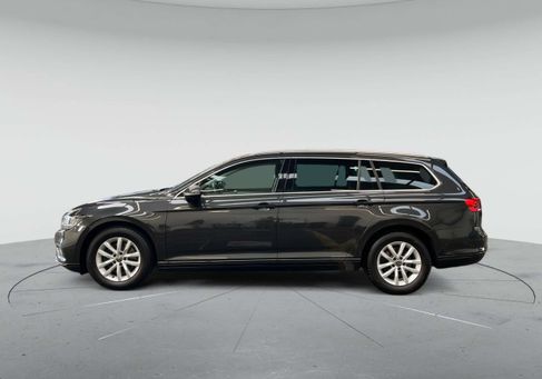 Volkswagen Passat Variant, 2024 3