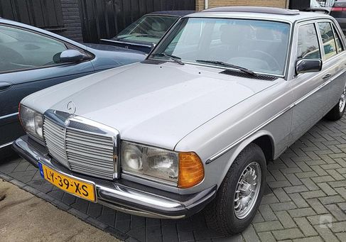 Mercedes-Benz 280, 1985