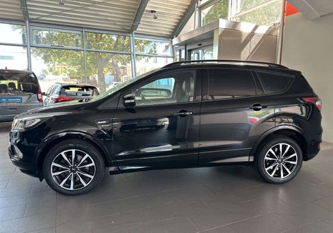 Ford Kuga, 2020