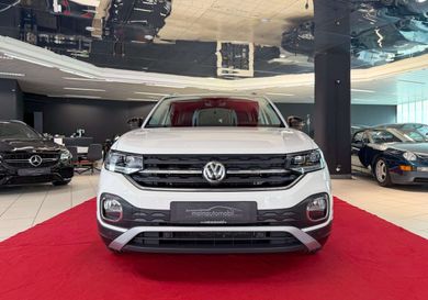 Volkswagen T-Cross, 2019