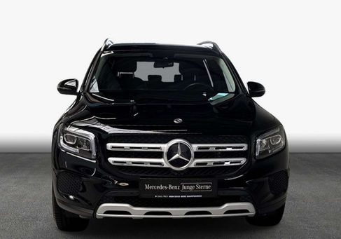 Mercedes-Benz GLB 200, 2023 3